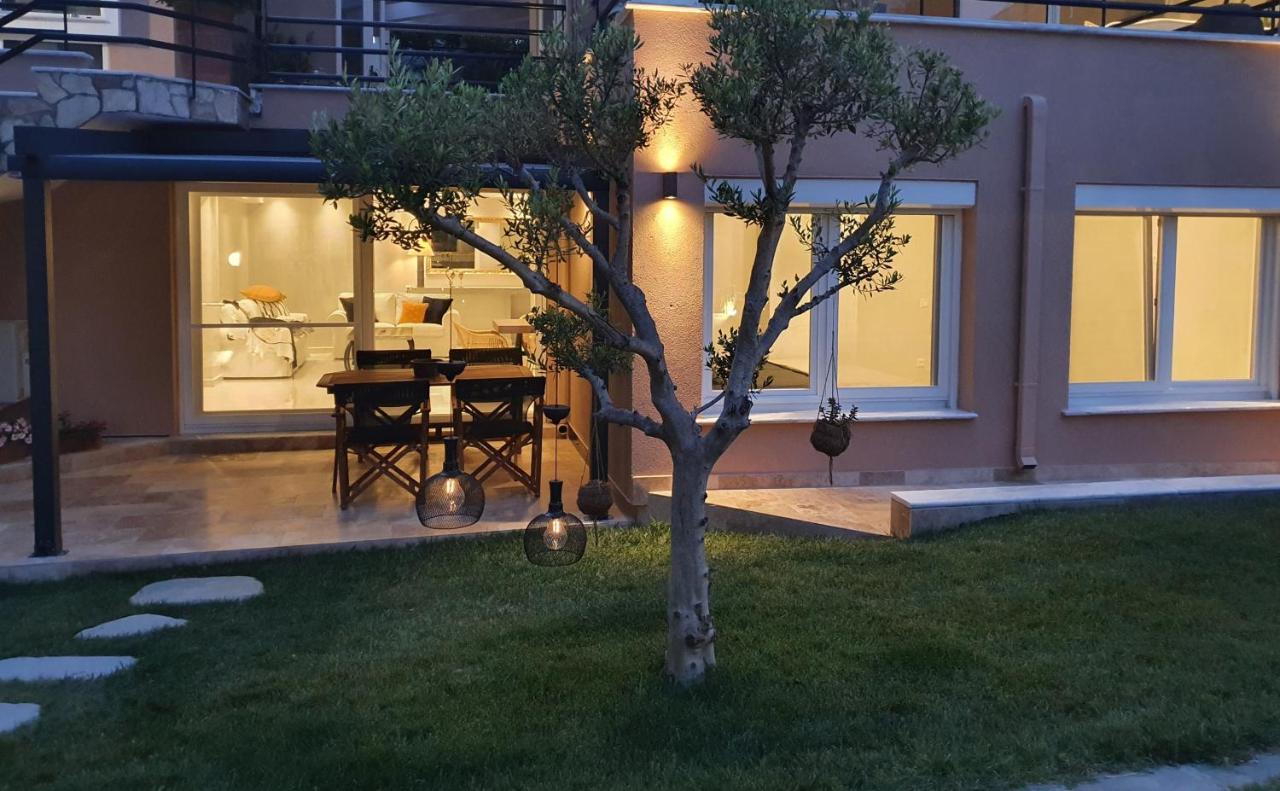 Villa Dioni Luxury House Nea Iraklitsa Exterior foto
